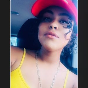 Meet your Posher, Sofia janae